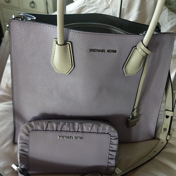 Michael Kores Purse and Wallet